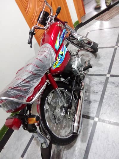 Honda CD 70 2024