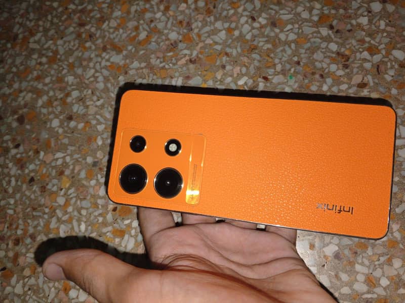 Infinix Note 30 1