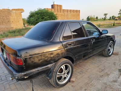 Nissan Sunny 1993  Model