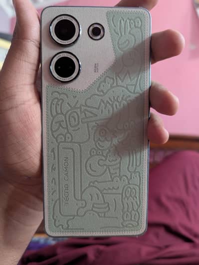 Tecno CAMON 20