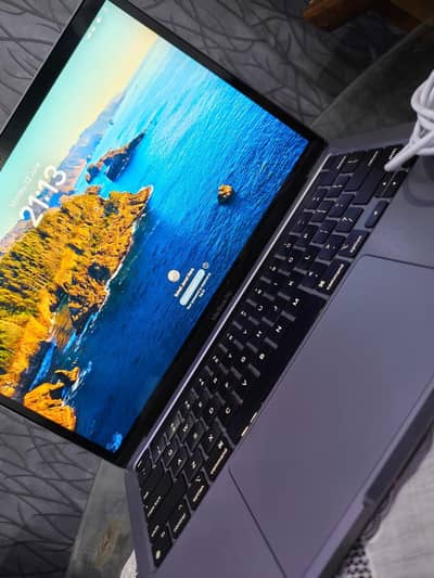 Macbook Pro (2020) M1 16/256