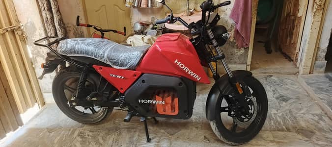 Horwin CR1 Electric EV 2026 – 4500W High-Torque Motor - Lalazar Colony