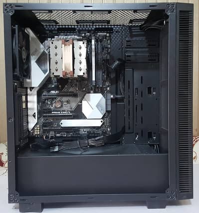High Performance Core i7 8700k Gaming + Video Editing PC