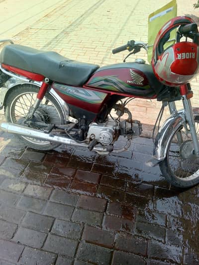 Honda CD 70 2023 model One hand use 10by10