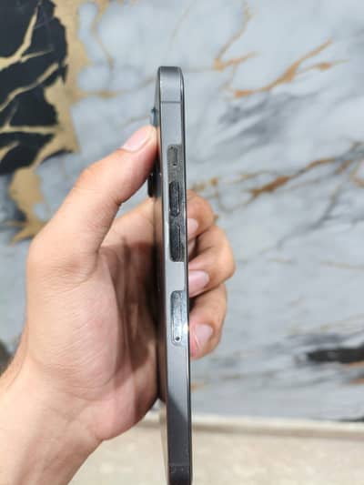 Apple iPhone 13 pro( pta approved)