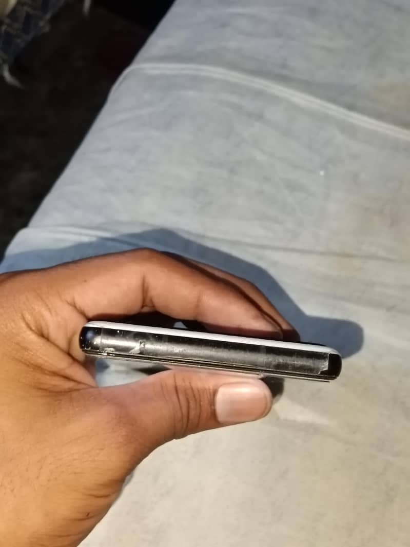 Google Pixel 6a 1