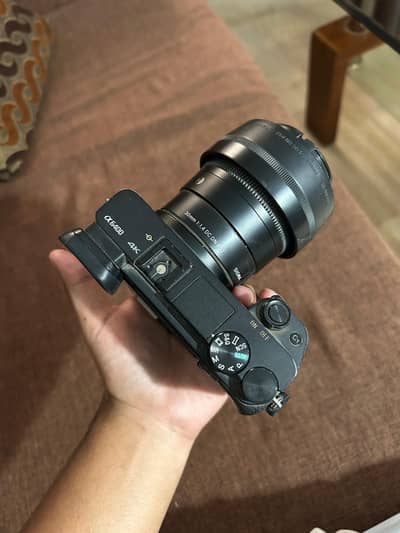 Sony A6400 with Sigma 30mm 1.4