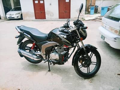 GSX-125 Suzuki 2026