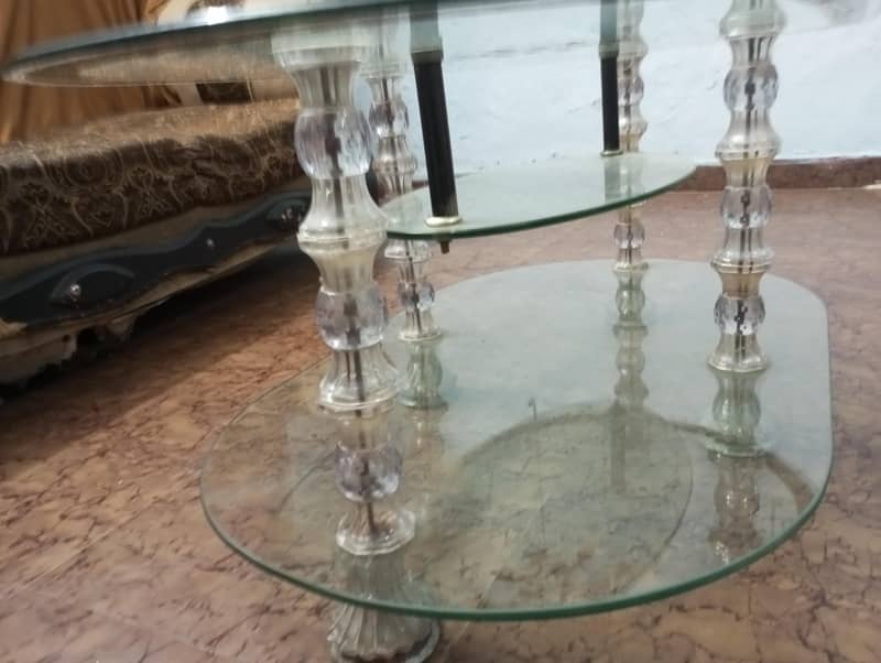 glass table 4