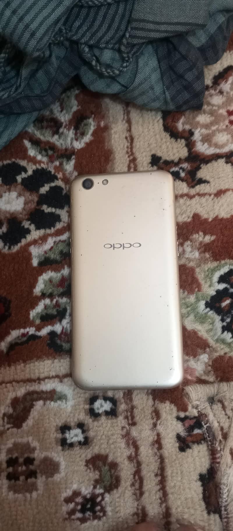 OPPO A71 1