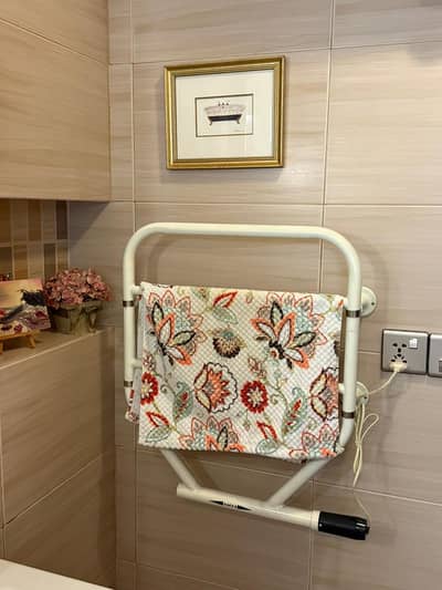 Towel driers/warmers