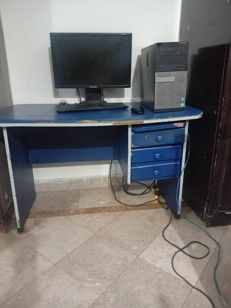 Computer / Study Table with Storage Drawers 4