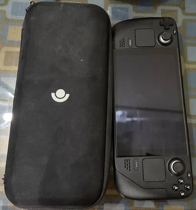 Steam Deck LCD 1TB in excellent condition.