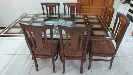 wooden dinning table with 6 chairs