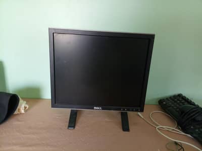 Dell 17 Inch LCD Monitor – Excellent Condition – PC Monitor