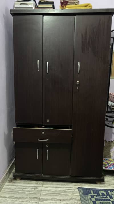 3 Door Wooden Wardrobe / Almari for Sale