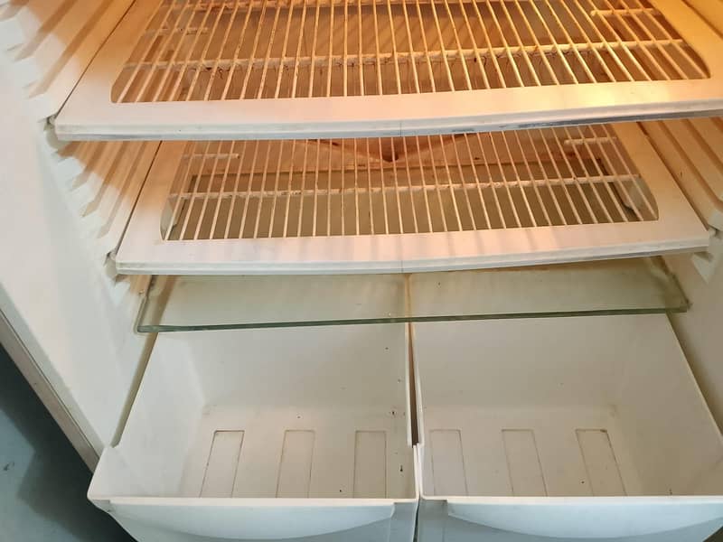 Fridge 4