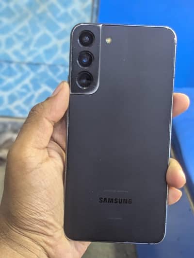 Samsung S22 Plus