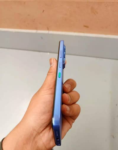 Infinix hot 60i 6 / 128