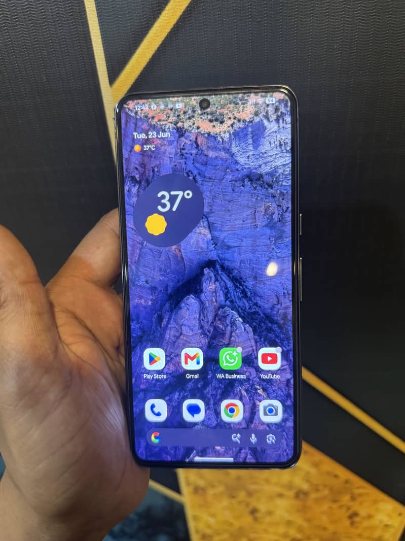 Google Pixel 8 Pro 1