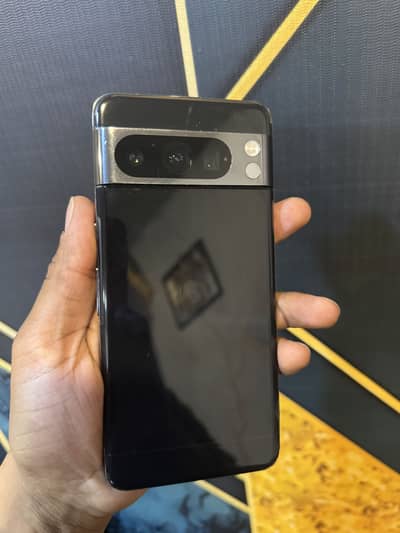 Google Pixel 8 Pro