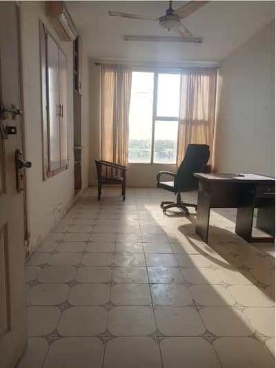 Office For Rent Area 270 Square Feet Available For Rent In Main Boulevard Road Gulberg 3 Lahore
