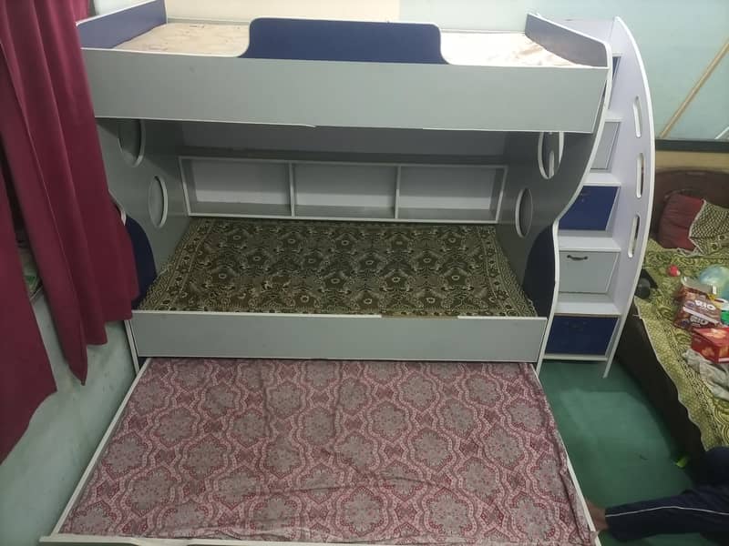 BUNK BED 0