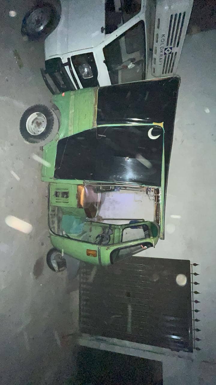 Auto Rickshaw 2