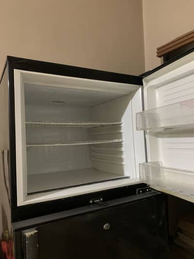 Dawlance fridge original condition