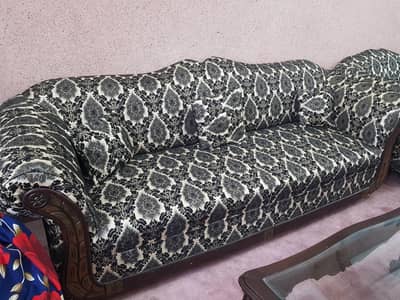 5 seater original molty sofa for sale