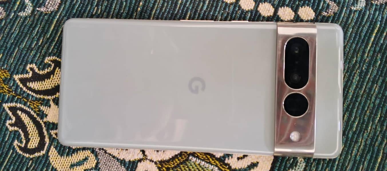 Google Pixel 7 Pro 0