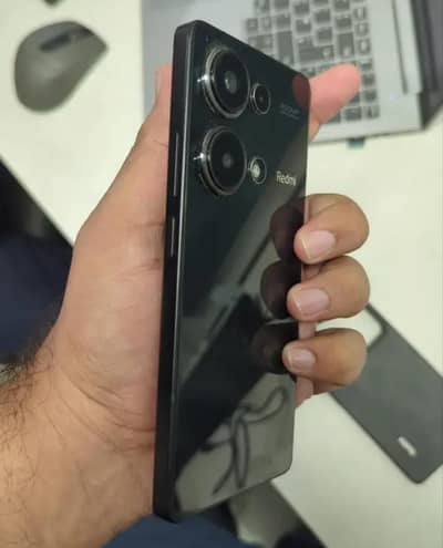 Xiaomi Redmi Note 13 Pro