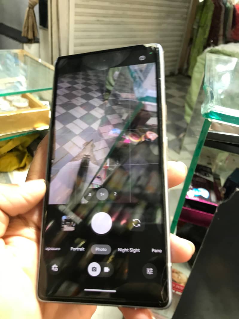 Google Pixel 7a 5