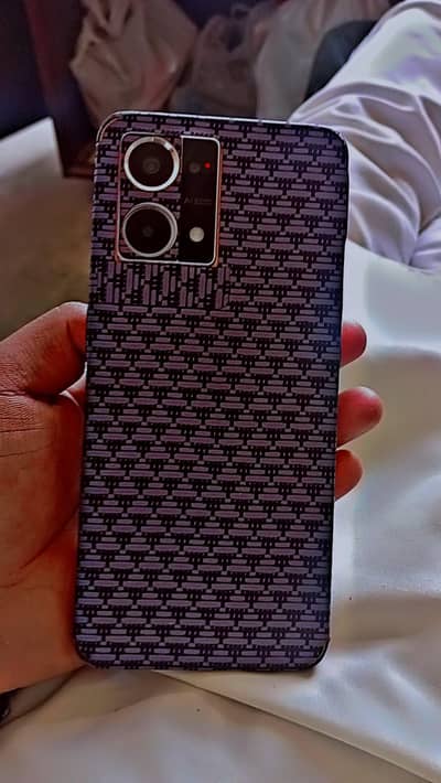 OPPO F21 Pro