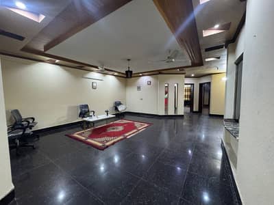 20 Marla Upper Portion For Rent For Office
