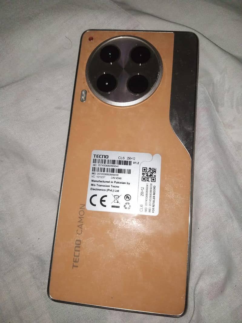 Tecno CAMON 30 0