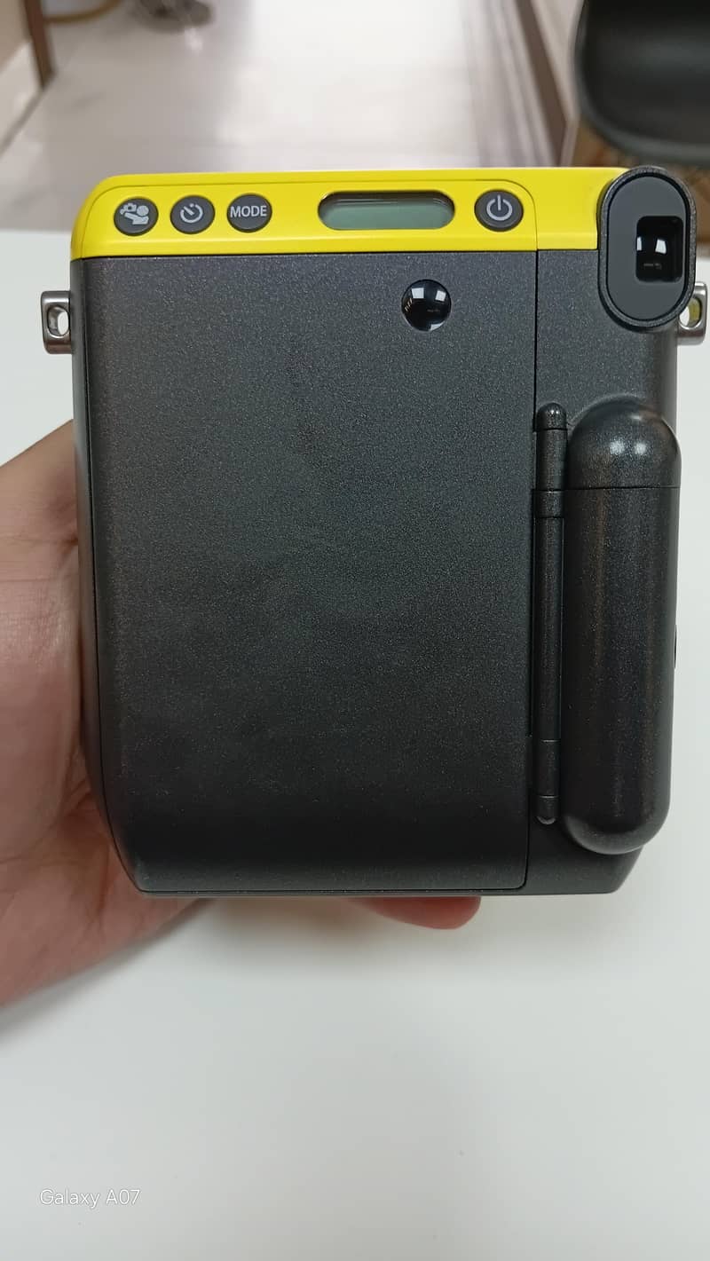 INSTAX MINI 70 1