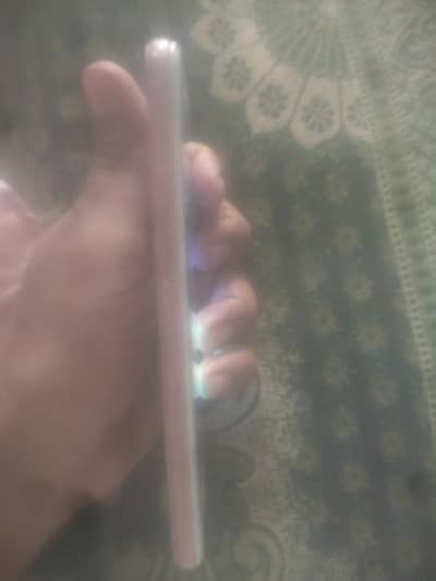 6gb Ram 128 GB memory