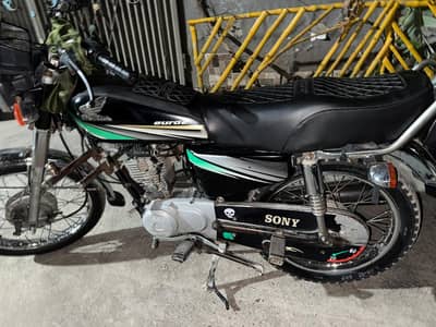 Honda 125 black color for sale