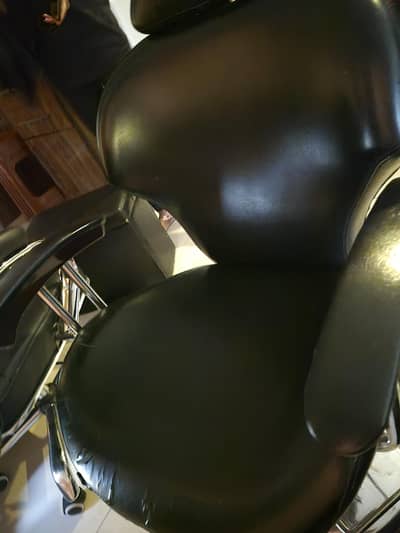salon chair