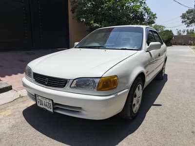 Toyota Corolla 2000