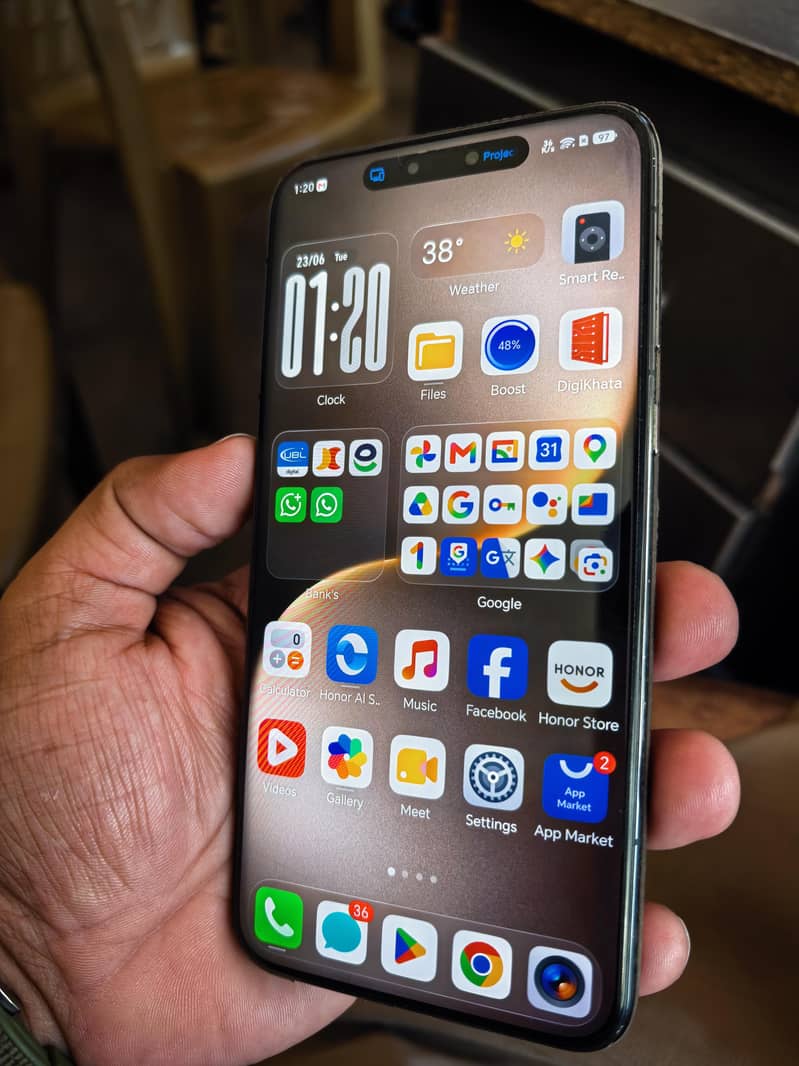 Honor Magic7 Pro 1