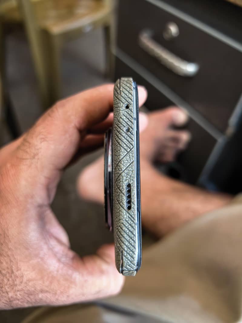 Honor Magic7 Pro 6