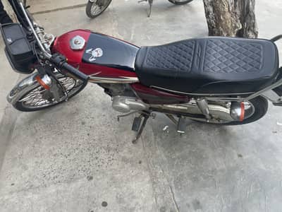 Honda 125 2016