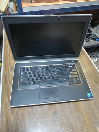 Dell core i3 2nd generation RAM4GB ROM500GB
