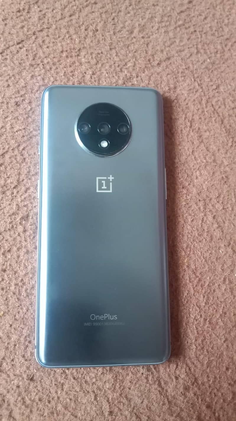 One Plus 7t 1