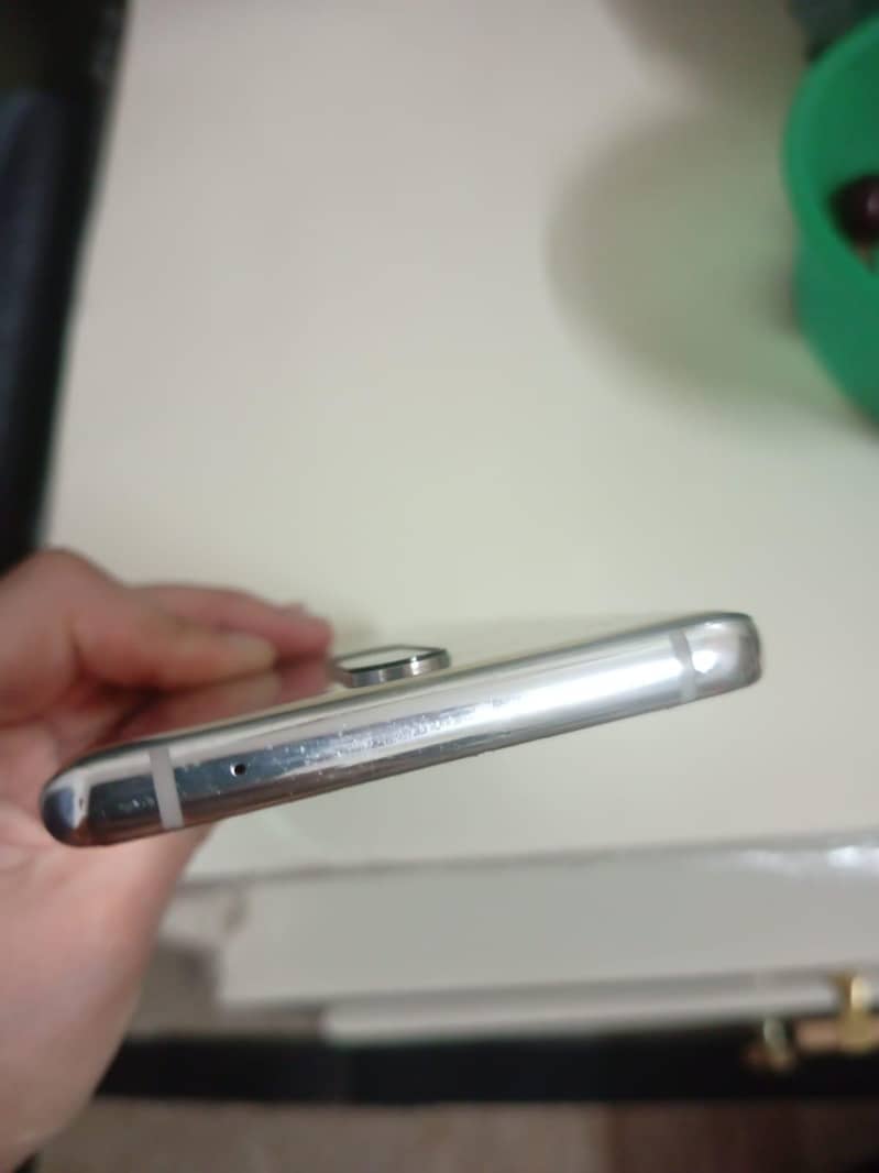 One Plus 8, 12/256 3