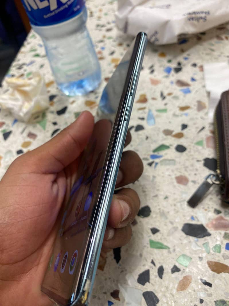 Infinix Zero 40 3