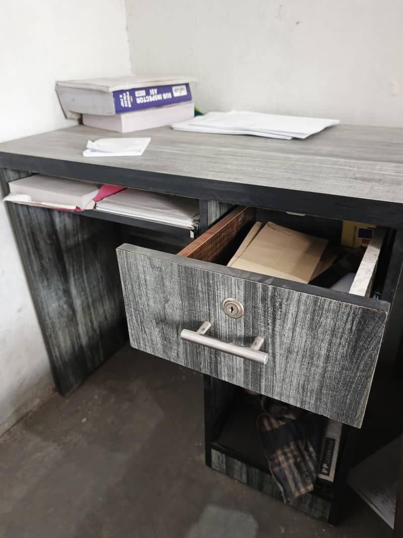 Study table or office table 3x5 size 2