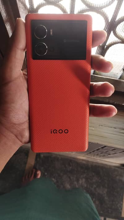 Vivo iQOO 9 Pro